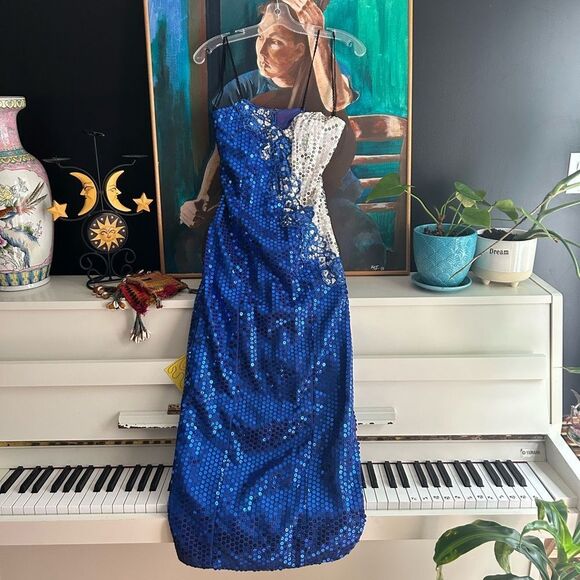 Night Moves Strapless Royal Blue Sequin Dress 9/10 - Picture 5 of 16